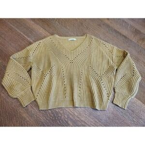 Moon & Madison Women's Cropped Oversized Sweater – Size Medium